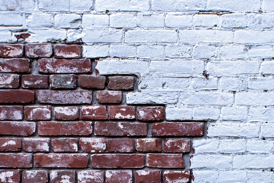 E-commerce vs Brick-and-Mortar Businesses