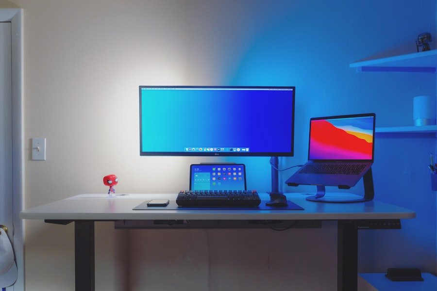 OLED vs LCD Laptop Screens