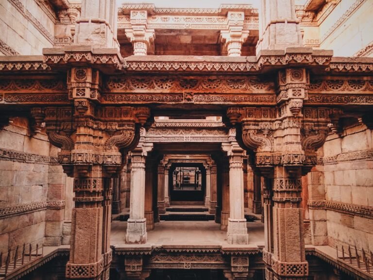 Discover India’s Unique Temples and Palaces