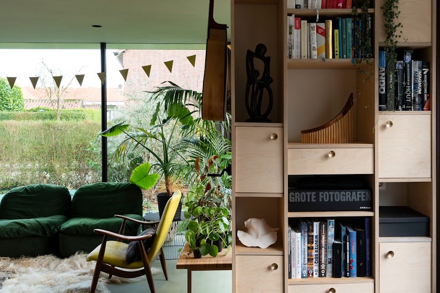 Photo renovate small living spaces