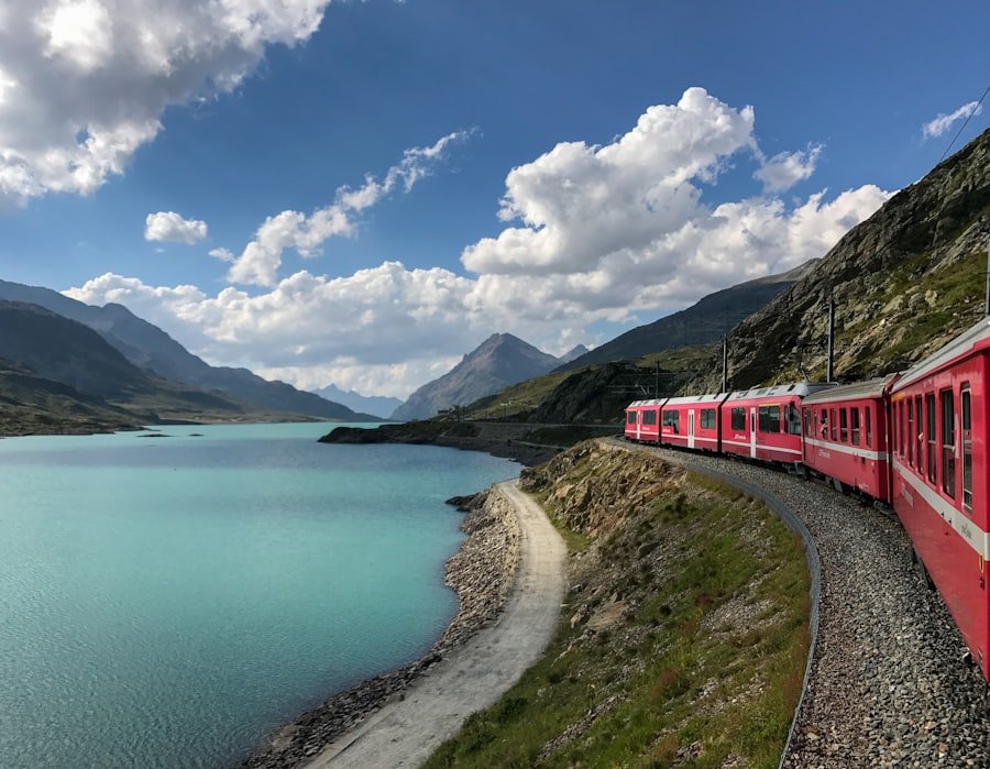 Photo Scenic Train Routes Switzerland